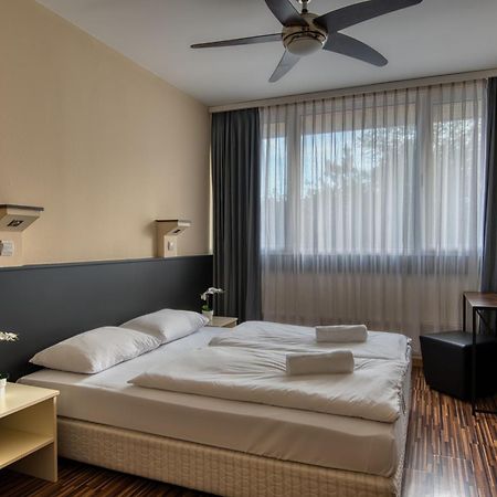 City Budget Hotel بودابست المظهر الخارجي الصورة